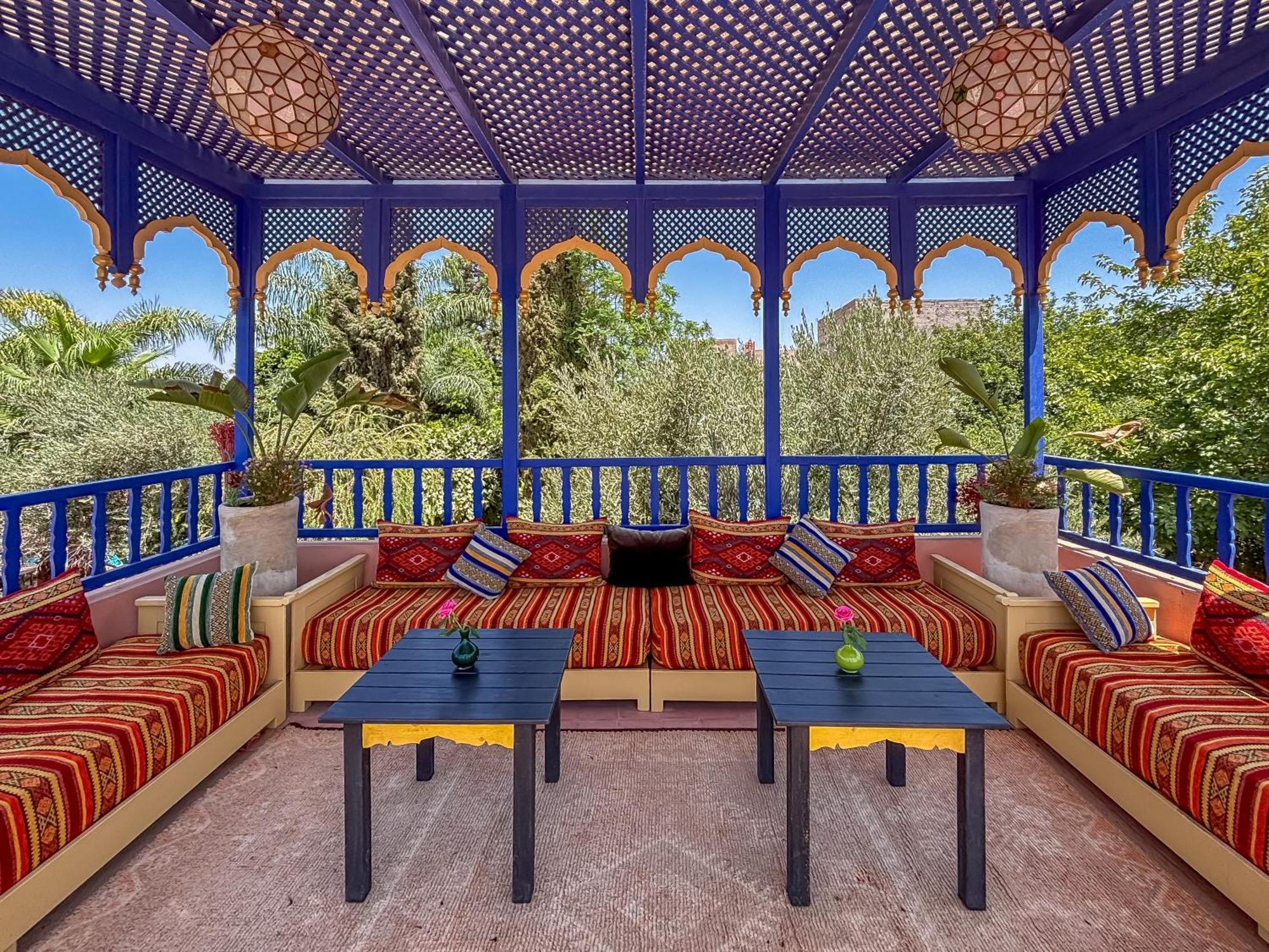 Bed and Breakfast Le Bleu House Sidi Abdallah Ghiat Экстерьер фото